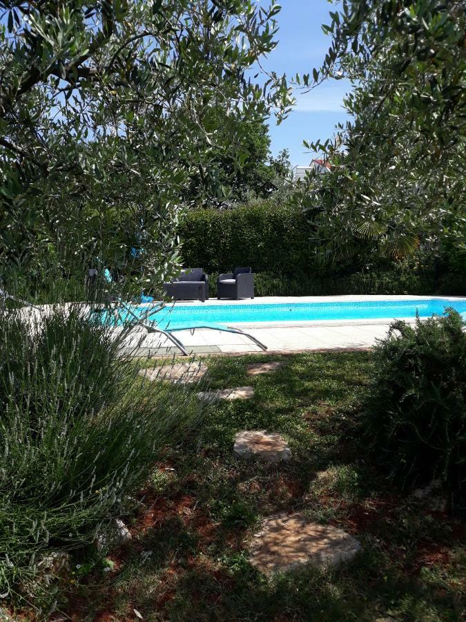 Ana Marija Apartments Poreč Exteriör bild